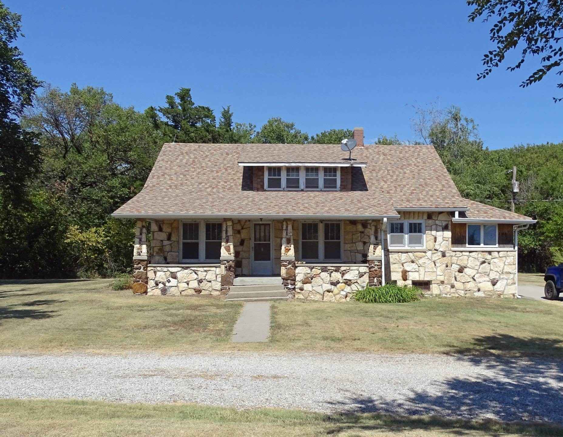 Circa 1936 Stone Bungalow Farmhouse For Sale W Outbuildings And Grain