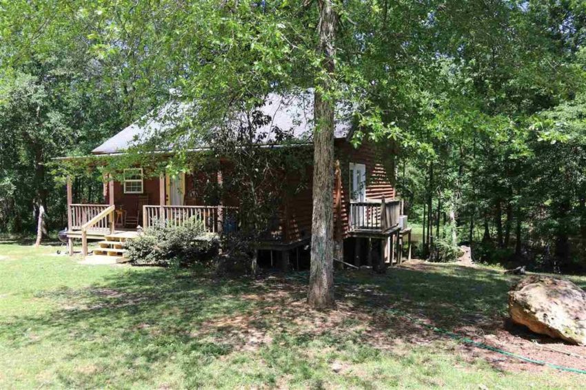 2 Bed 1 Bath Cabin For Sale With Huge Barn on 5 Acres in Pineview GA ...