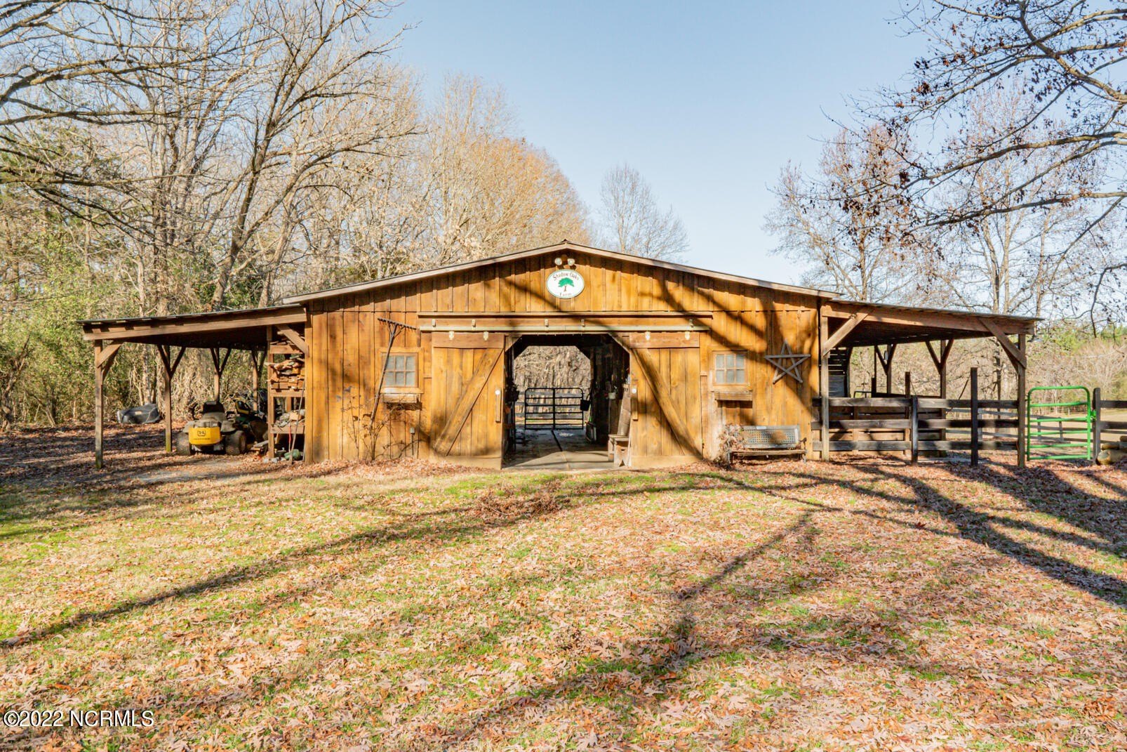 Circa 1920 Horse Farm For Sale W Barn Outbuildings And Pond On 8.3 