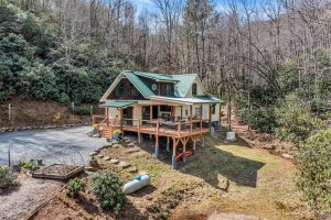 Built 1999 Custom North Carolina Mountain Cottage For Sale W/Views ...