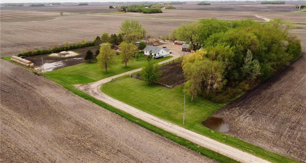 Circa 1930 Minnesota Hobby Farm For Sale on 5 Lovely Acres 215,000