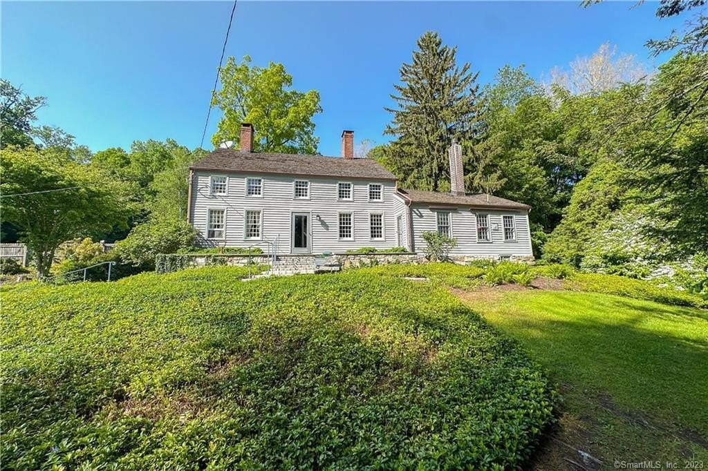 Circa 1760 Connecticut Farmhouse For Sale Wapartment On 46 Acres 699000 Country Life Dreams 0150