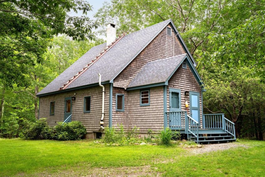 Maine Saltbox for sale