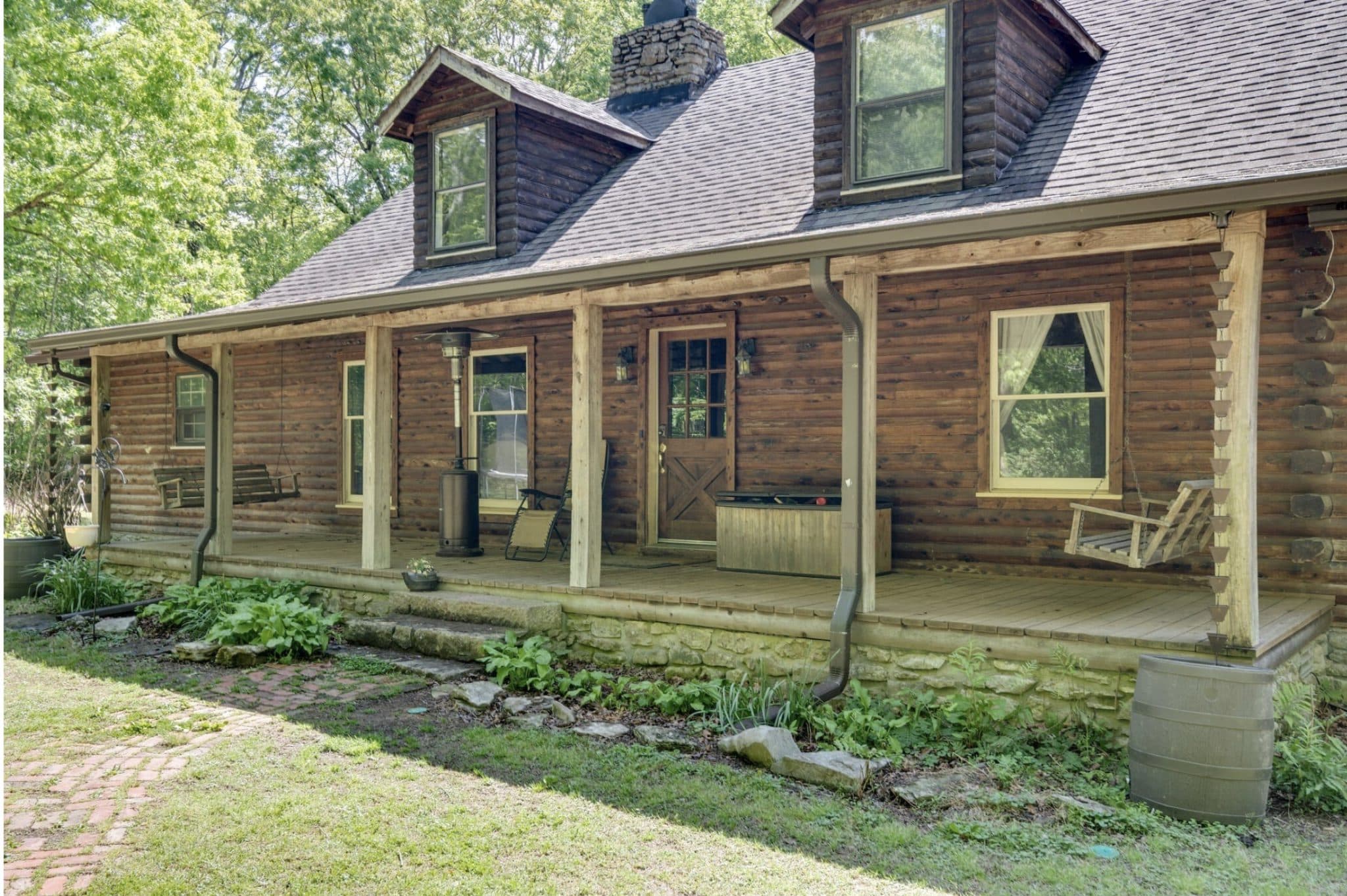 1988 Custom Log Home For Sale W Pool On 5 Secluded Acres Tennessee   02D7D5E9 6E40 4030 88E0 3EDB08C2C032 2048x1363 