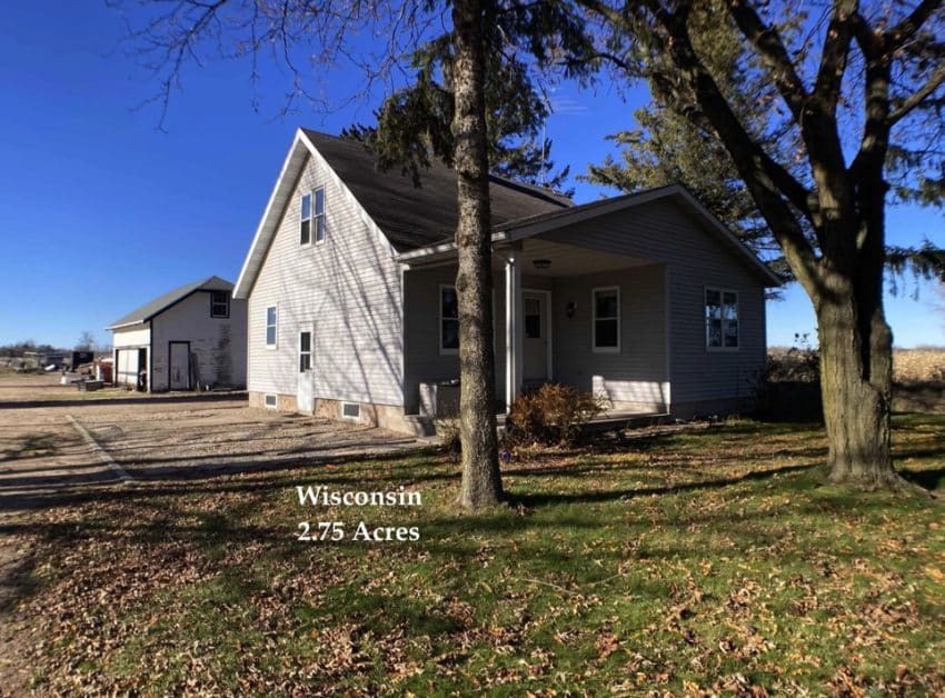 Wisconsin farmhouse for sale