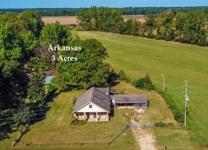 Arkansas farmhouse for sale