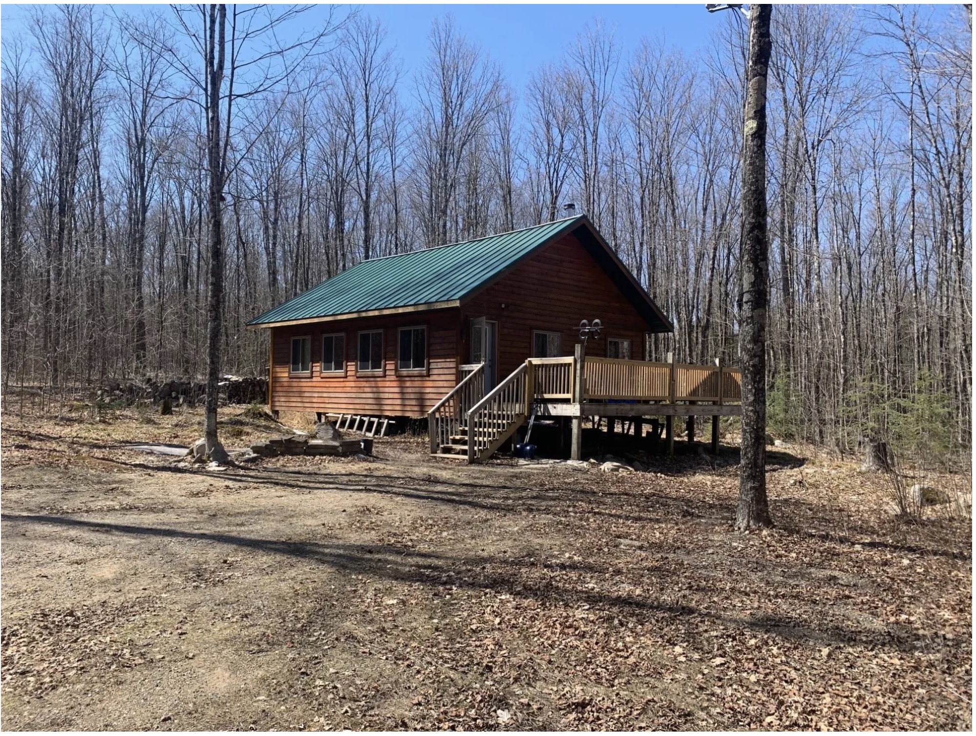 2007 Rustic Off-Grid Cabin For Sale on 40 Acres Wisconsin $219,000 ...