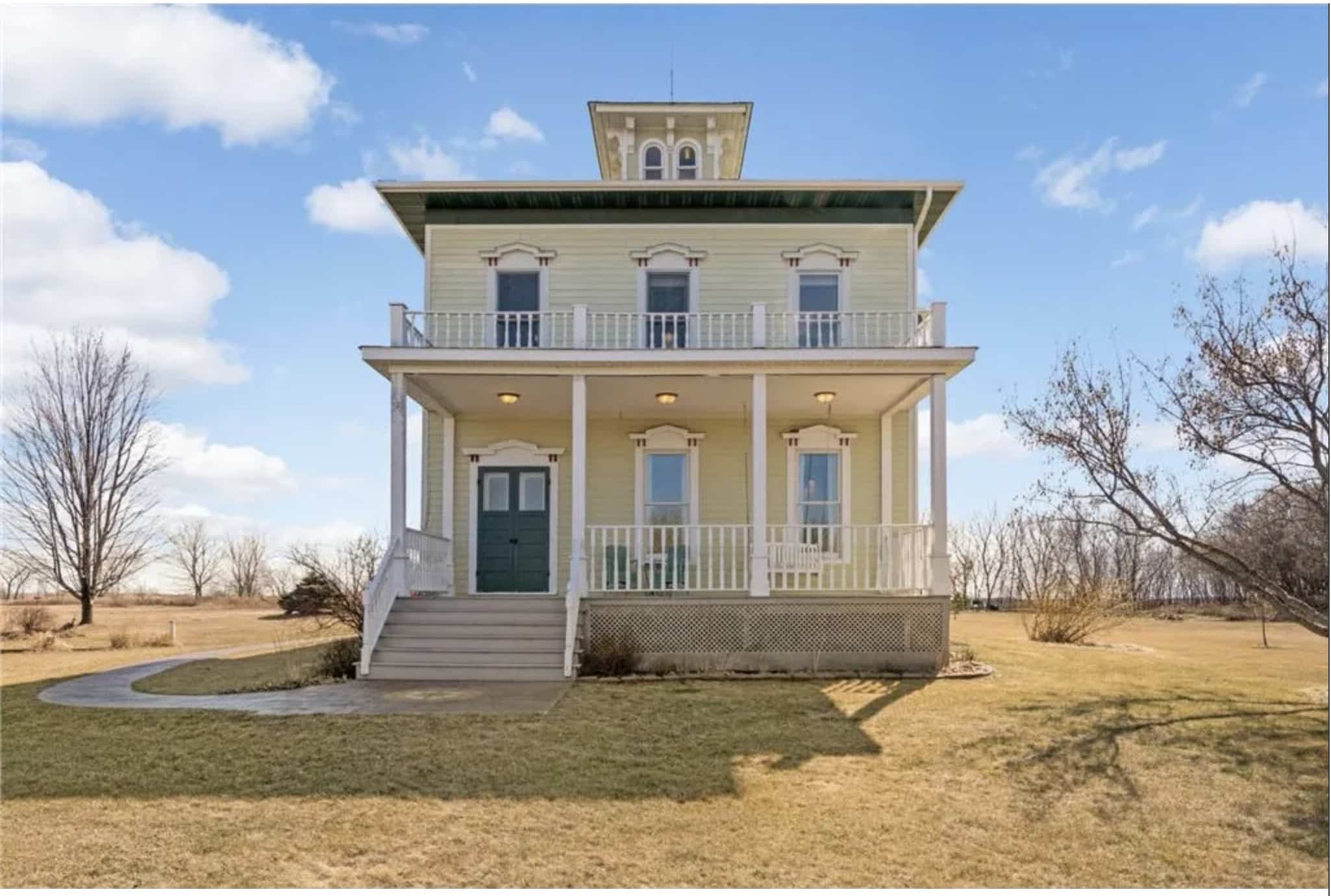 Circa 1868 Italianate Farmhouse For Sale With Cupola On 3.7 Acres ...