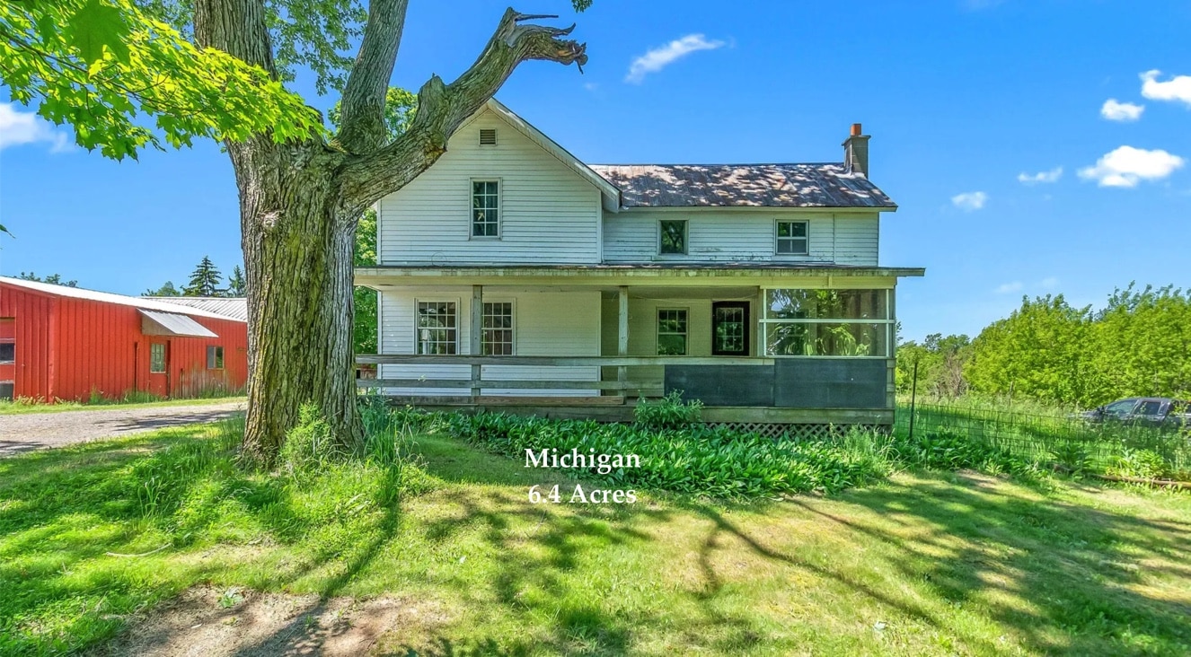 c.Michigan Farmhouse For Sale With 6.4 Acres, Barn, Outbuildings ...