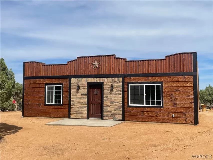 Custom Cabin Home in Arizona