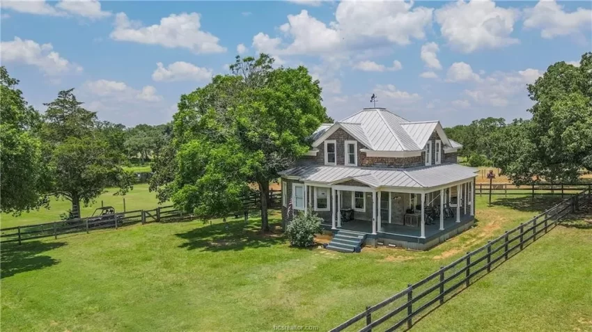 texas farmhouse for sale