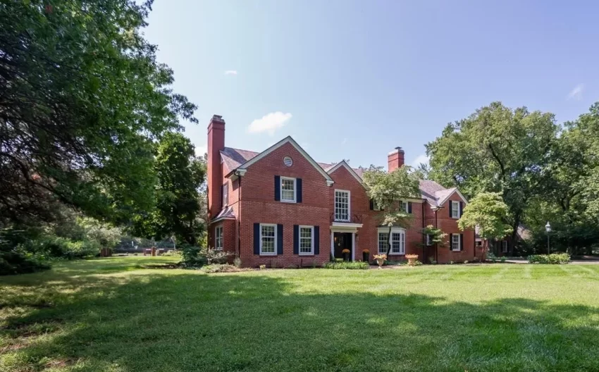 kansas brick home