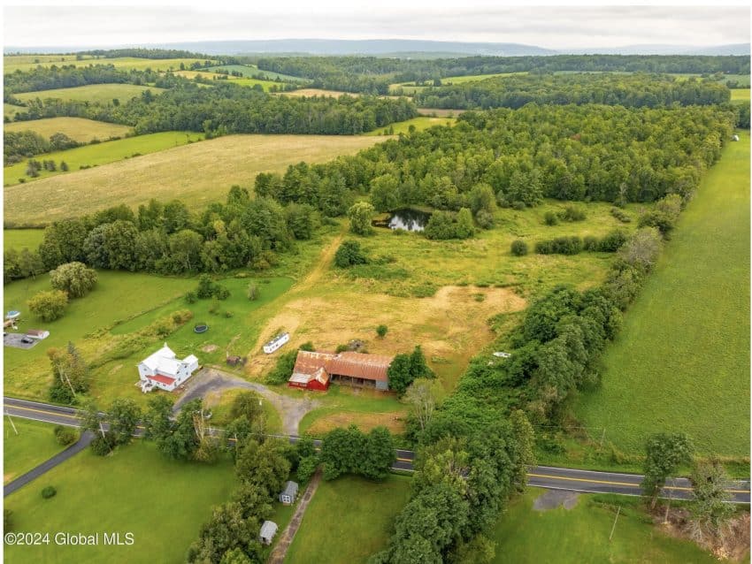 Hobby Farm For Sale