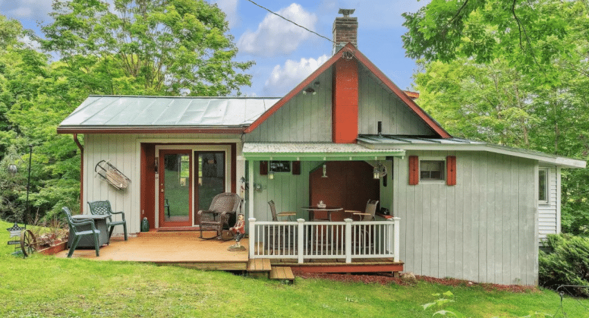 Cozy Vermont Cabin