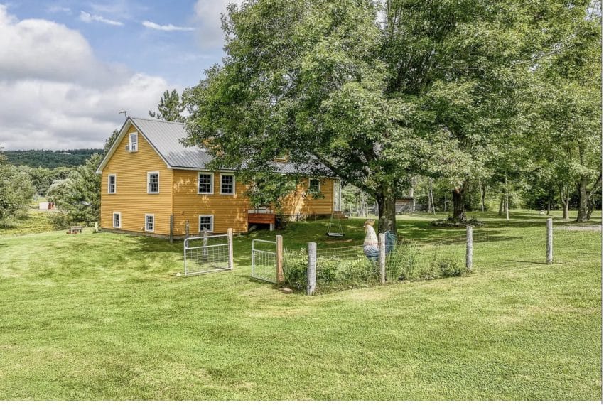 Maine Farmhouse For Sale