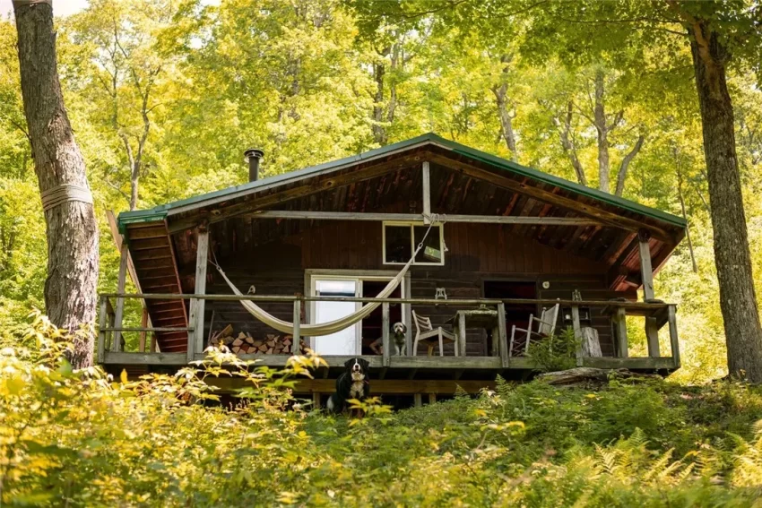 New York cabin for sale