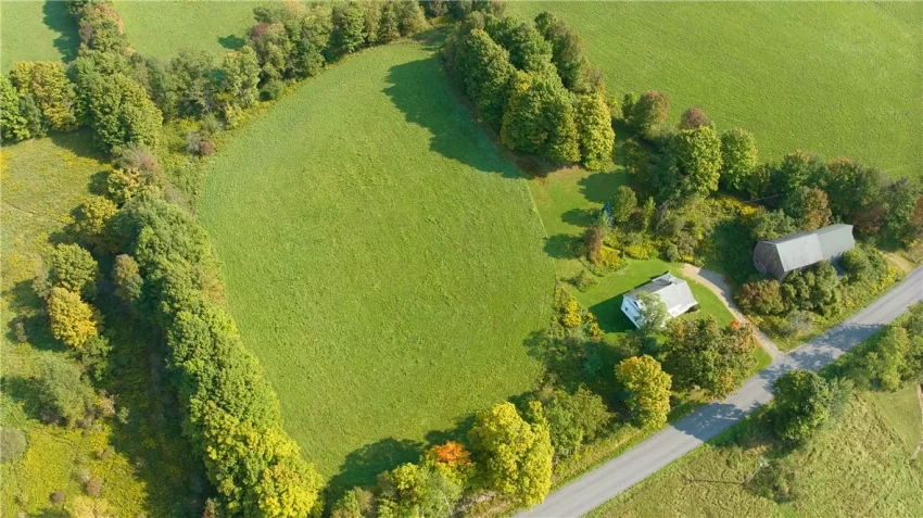 new York farmhouse for sale