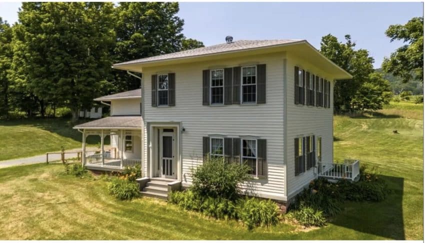 Pennsylvania Farmhouse For Sale