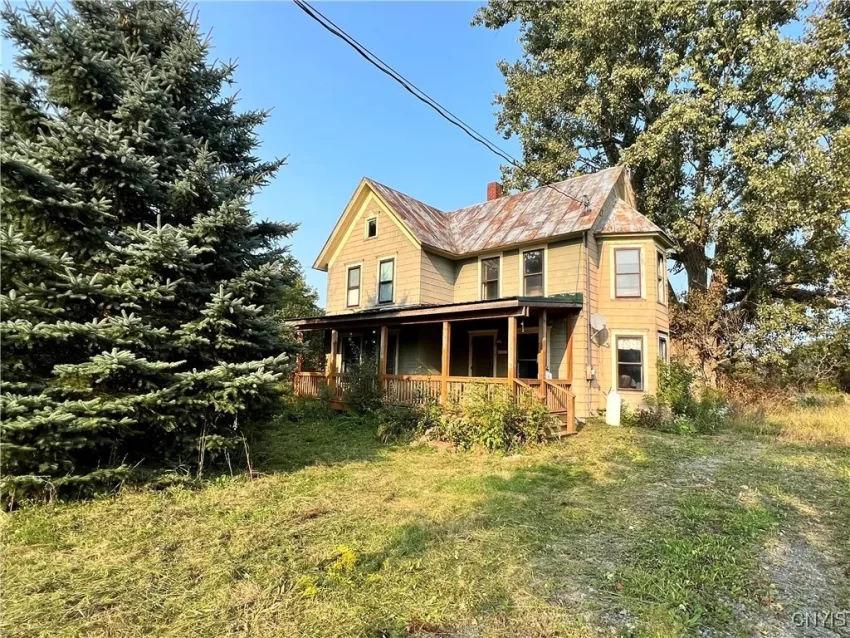 New York fixer upper farmhouse