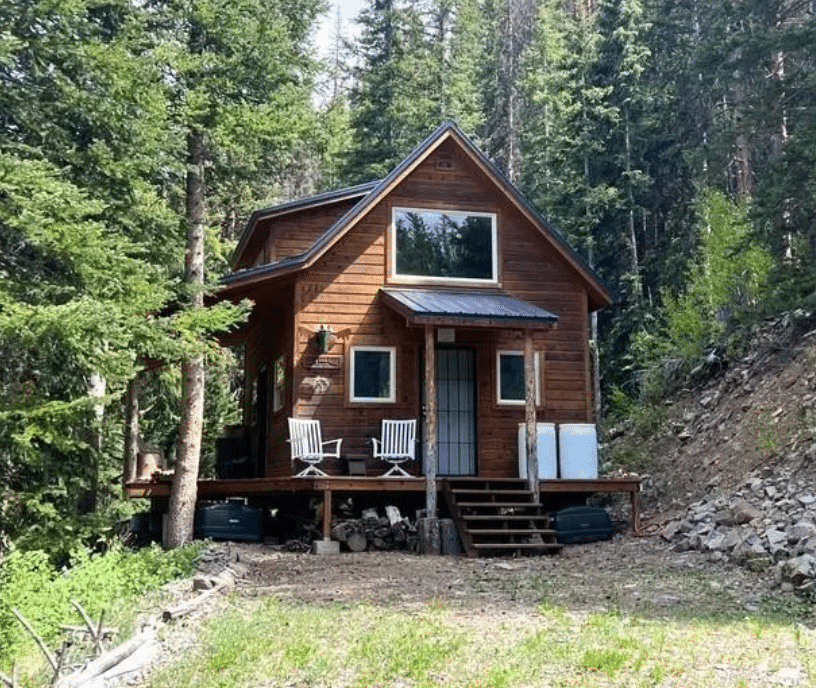 off-grid cabin