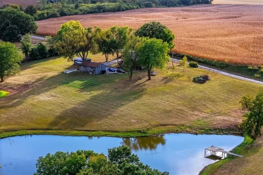 missouri farmhouse for sale