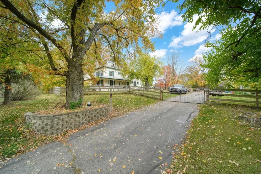 michigan farmhouse for sale