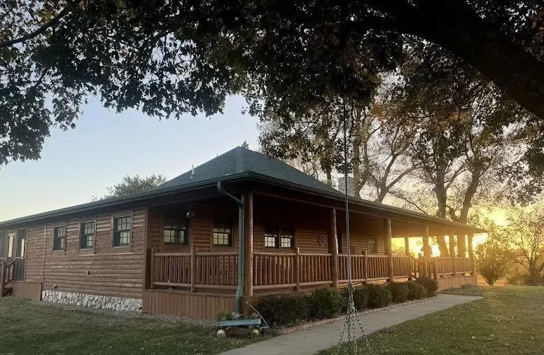 Iowa log home for sale