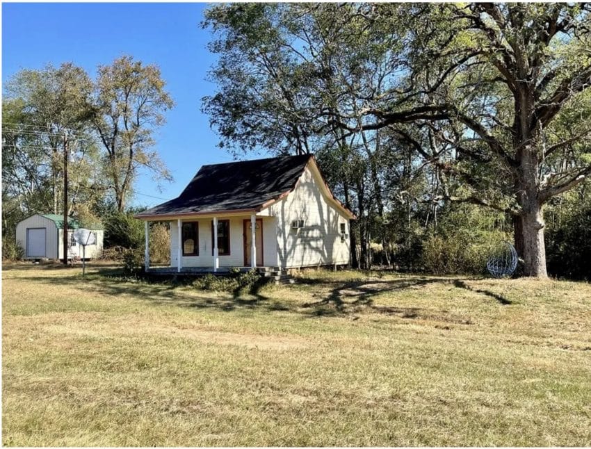 Texas Country Cottage