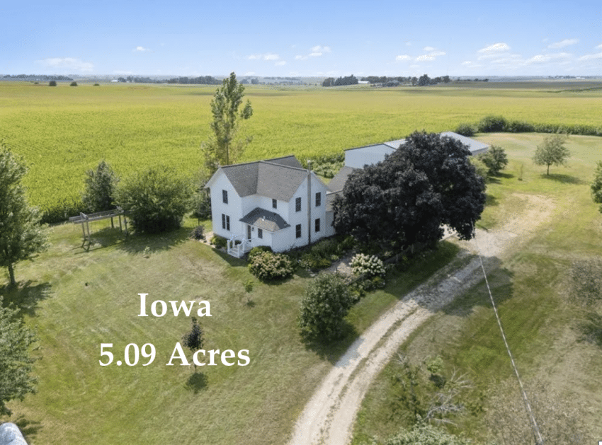 Iowa farmhouse for sale