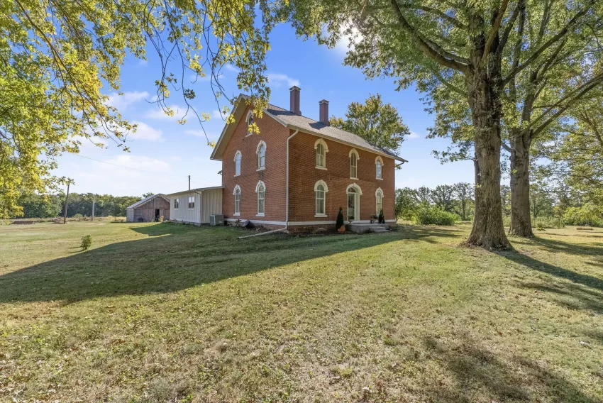 iowa brick farmhouse for sale