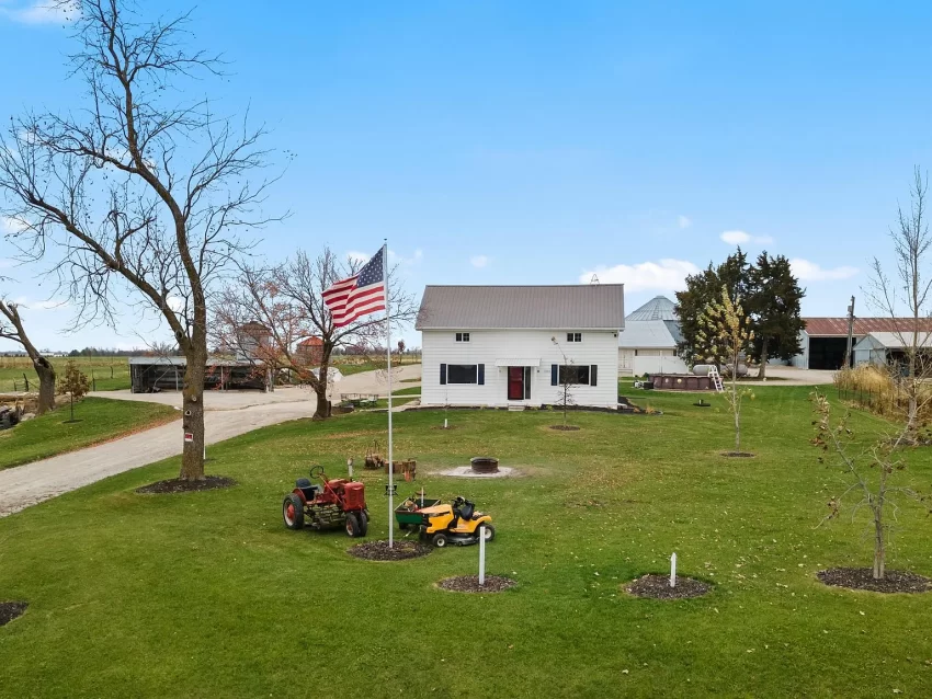 Iowa farmhouse