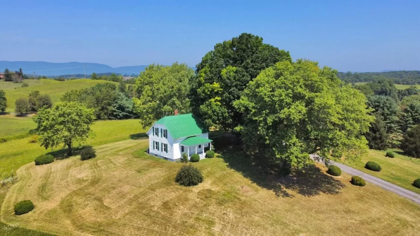 virginia farmhouse for sale