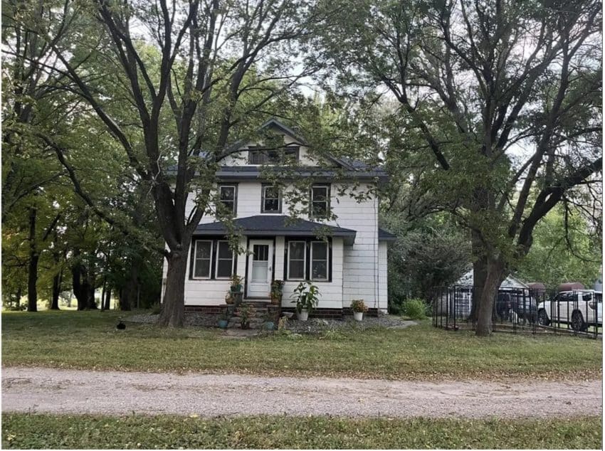 Minnesota Farmhouse