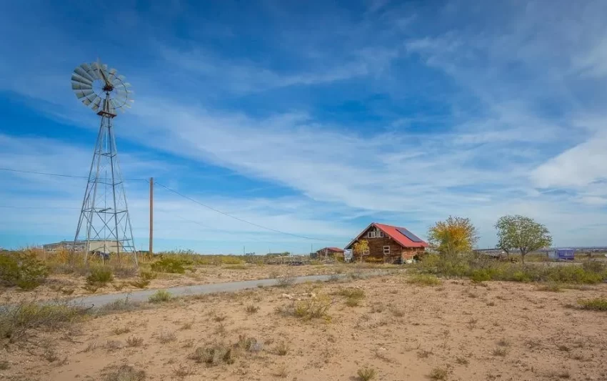 New Mexico desert home