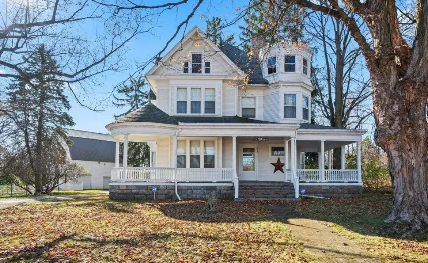 michigan victorian for sale