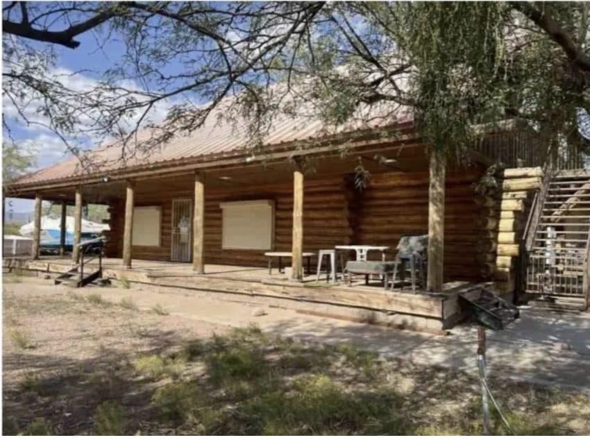 Arizona Log Home