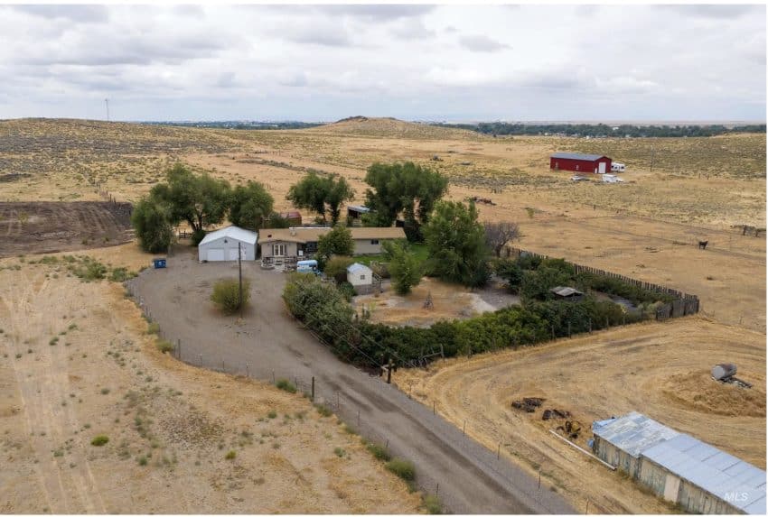 Idaho Country Home For Sale