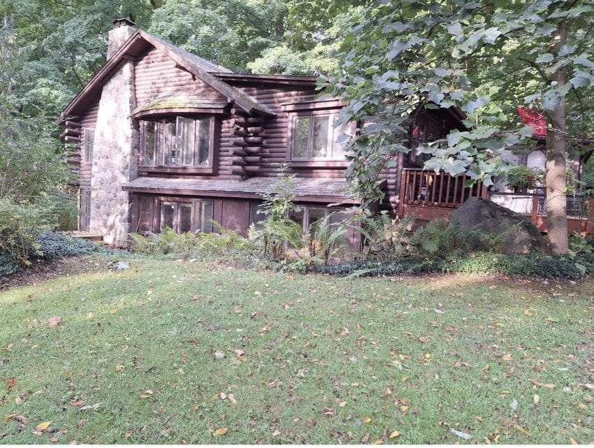 Michigan Log Home