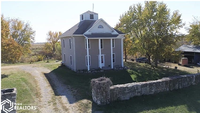 Iowa Farmhouse