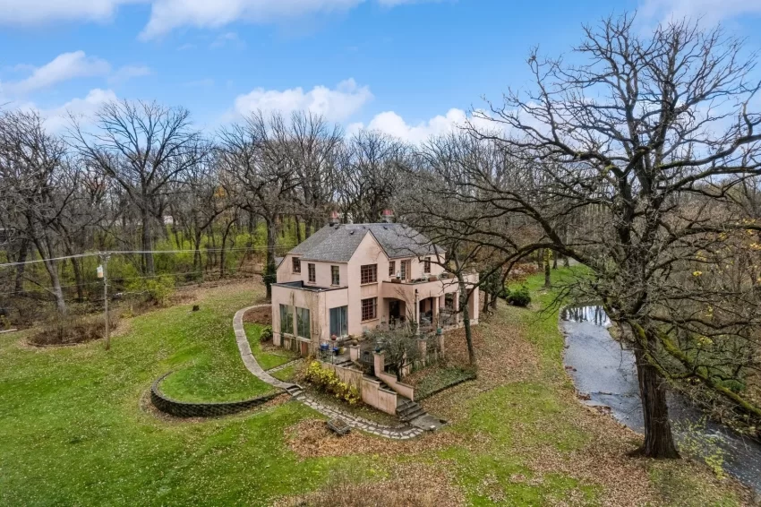 illinois home for sale