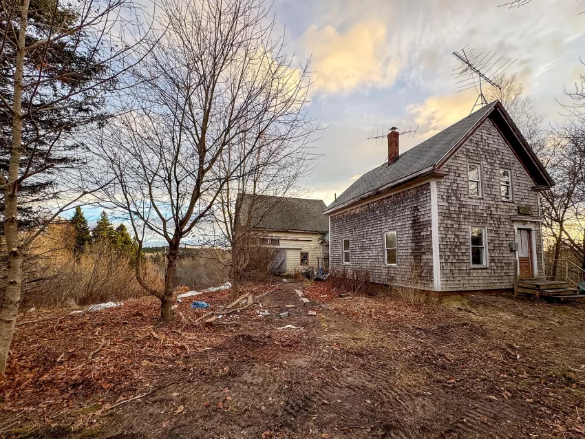 maine fixer upper