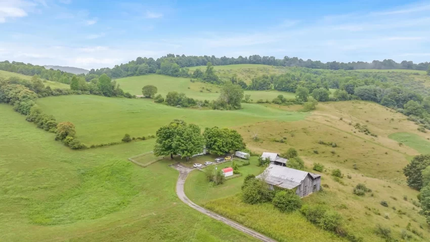 virginia farmhouse