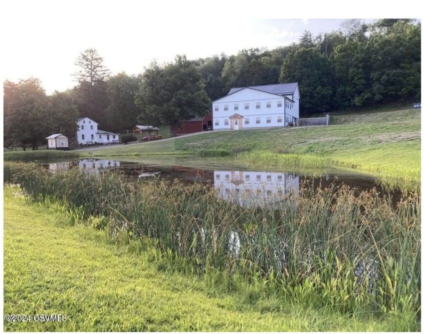 Pennsylvania Farm For Sale