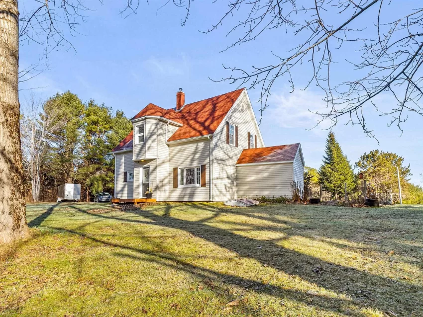 Canada home for sale