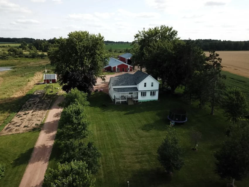 Wisconsin farmhouse