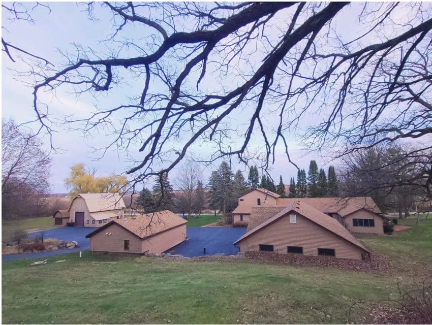 Wisconsin Contemporary Country Home