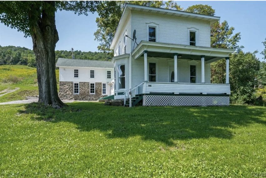 New York Farmhouse For Sale