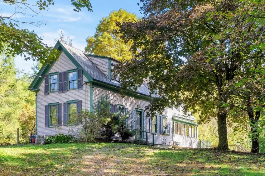 maine farmhouse for sale