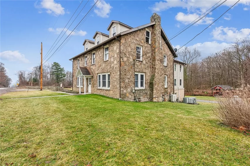 Pennsylvania stone home