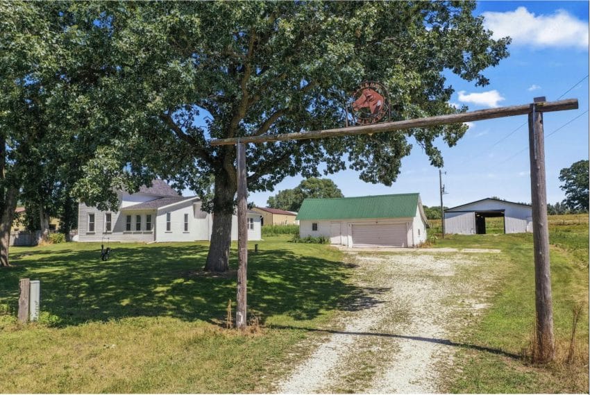 Minnesota Farmhouse For Sale